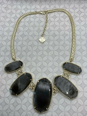 Collar Kendra Scott Jengibre Distintivo Gris Oscuro Ojo de Gato Vidrio Tono Dorado Foto 1 de 4