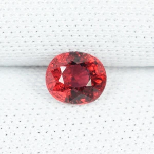 0.58 cts Best Luster Vivid Red Natural Spinel Fancy Oval Cut From Burma.....!!!! - Picture 1 of 2