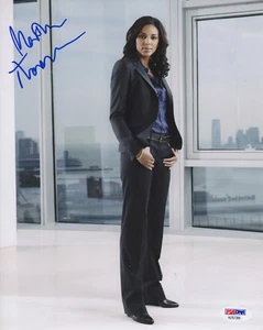 MARSHA THOMASON AS 'FBI AGENT DIANA BERRIGAN' SIGNED "WHITE COLLAR" PHOTO PSA - Picture 1 of 3