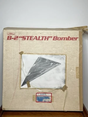 RARE HTF Vintage Collection Model Technologies USAF B-2 Stealth Bomber Kit - Image 1 of 4