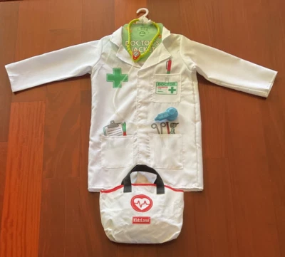 NWT KIDS 5-7 YEARS DRESS UP  DOCTORS JACKET  STETHOSCOPE, BAG WITH MEDICAL KIT - Image 1 of 4