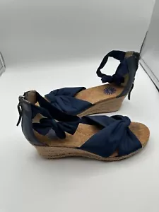 UGG Navy Blue Espadrille Wedge Women's 7 - Picture 1 of 7