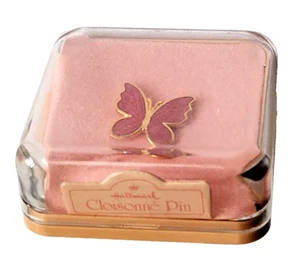 Hallmark PIN Vintage BUTTERFLY Cloisonne PINK 1980s TIE Hat TAC Brooch w BOX - Picture 1 of 5