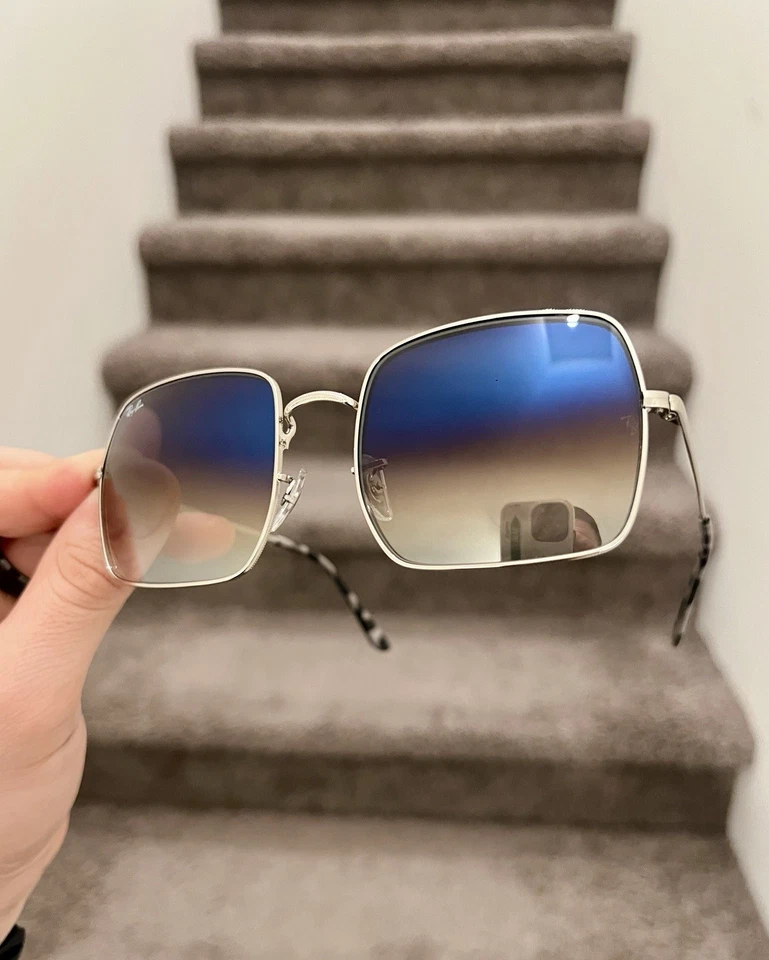 NUEVO Gafas de sol unisex Ray-Ban RB 1971 plateadas cuadradas azules degradadas 54 mm Foto 1 de 4