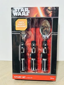Juego de cubiertos de 3 piezas Disney Star Wars Darth Vader’s Light Saber NUEVO EN CAJA SELLADO - Imagen 1 de 2