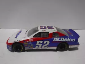 Ken Schrader #52 AC Delco 1995 Monte Carlo Racing Champions 1:24 033123DMT2 - Picture 1 of 3