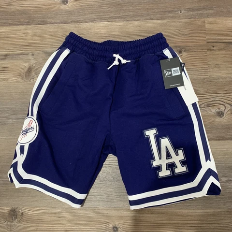 New Era Los Angeles Dodgers Shorts Blue Men’s Small NWT $100 Cover