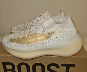 Taglia 10,5 - Adidas Yeezy Boost 380 Yecoraite riflettente GY2649 - NUOVO - Foto 1 di 21