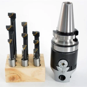 2" Ausdrehkopf + 9 Stück 1/2" Hartmetall Bohrstangen mit BT30 1-1/2-18 HALTERUNG - Bild 1 von 9