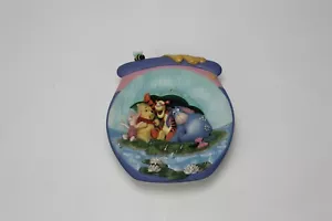 Winnie the Pooh Hunnypot Adventure 3D Plate "It's Just a Small Piece of Weather" - Picture 1 of 3