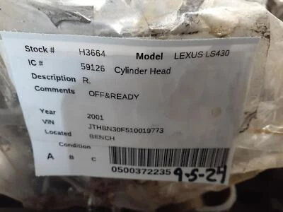 Used Right Engine Cylinder Head fits: 2001 Lexus Lexus ls430 3UZFE engine Right Foto 1 de 4