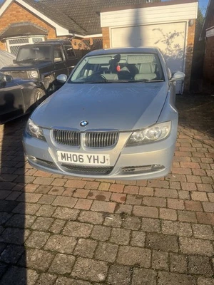 Spares Or Repair BMW 325i - Image 1 of 4