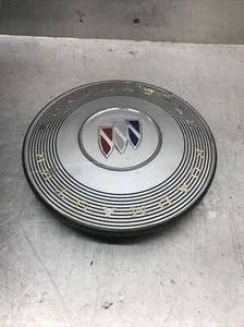 1994-1996 Buick Roadmaster Wheel Center Cap Gold Lettering OEM 10194330 (C) - Picture 1 of 10