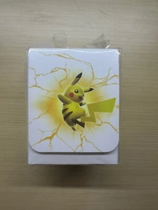 Pickachu Pokemon Kartenspiel Deckhülle 2023 Korea Wettbewerb exklusiv - Bild 1 von 5