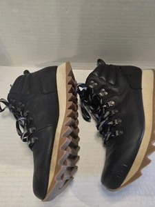 Women Merrell Hiking Boots  - Picture 1 of 8