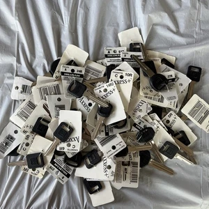 LARGE Lot of 59 Uncut Hillman/Axxess Car Auto Key Blanks NEW! Locksmith Ready! - Picture 1 of 3