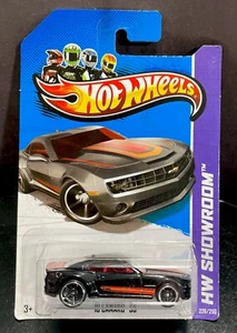Hot Wheels 2013 ‘10 Camaro SS- HW Showroom- Black , OH5SP Wheels - American - Picture 1 of 3