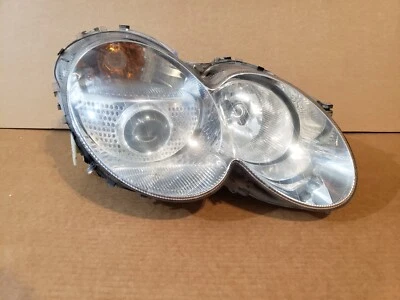 03-08 Mercedes-Benz SL500 SL55 R230 RH Right Passenger Bi-Xenon Headlight OEM - Image 1 of 4
