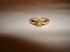 VINTAGE NICE DESIGN LEMON GREEN STONE 10K SOLID YELLOW GOLD COCTAIL RING SIZE 7