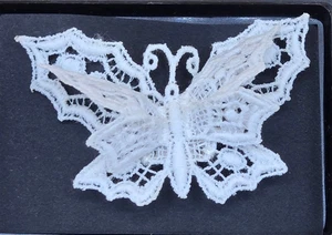 VINTAGE Handcrafted Dainty Lace Cotton Butterfly Brooch w/Case Switzerland, EUC - Picture 1 of 13
