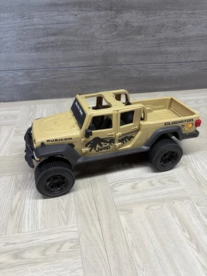 Toy Jeep Gladiator Rubicon Bass Pro Shops 2019 Incomplete Tree House Kids Plasti - Image 1 of 4