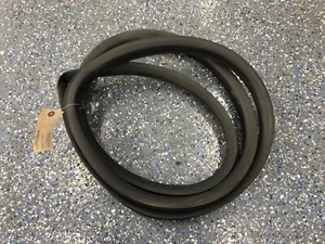 2008 2009 Pontiac G8 GT GXP OEM Front Left Door Weather Strip Rubber Seal I5 - Picture 1 of 3