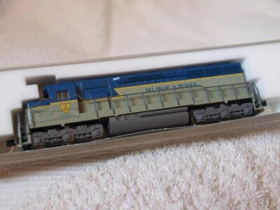 N Scale KATO 176-317 Diesel Locomotive #802 D&H SD45 NIB! - Image 1 of 4