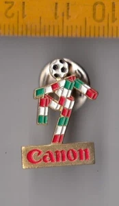 1990 FIFA World Cup Italy Football pin badge Mascot Ciao Canon - Afbeelding 1 van 1