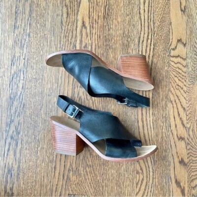 LOEFFLER RANDALL 红宝石凉鞋堆叠鞋跟 — 第 1/4 张图片