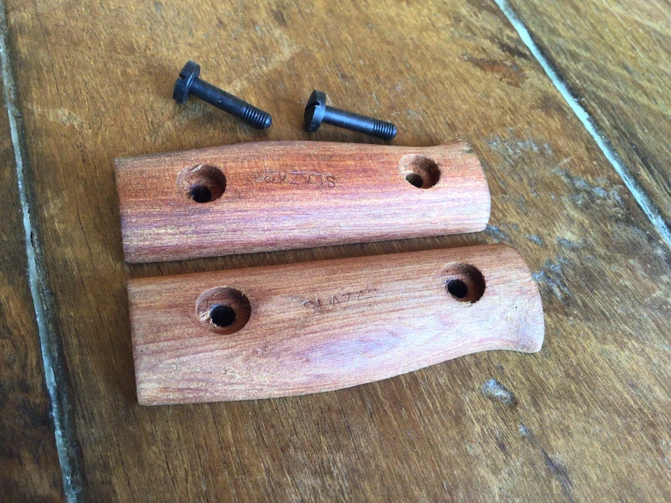 Australia WW2 Original Wartime Grips For Patt. 1907 Bayo - image 1 of 1