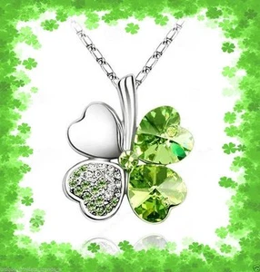 GREEN CRYSTAL SHAMROCK FOUR 4 LEAF CLOVER NECKLACE PENDANT~ST PATRICKS DAY GIFT - Picture 1 of 11