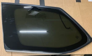 2024-2025 Grand Highlander OEM Quarter Glass (Driver’s Side) w/ant - Picture 1 of 6