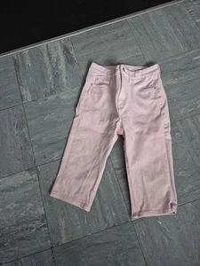 Ladies Knee Length Shorts Size 10 - Picture 1 of 4