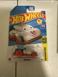🔥📞 NEW Hot Wheels 2025 Quick Chat Silver Q Case🔥 - Picture 1 of 1