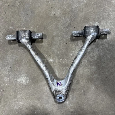 2005-13 C6 Corvette/Cadillac XLR Left Front Upper Control Arm 10356433 OEM - Image 1 of 4