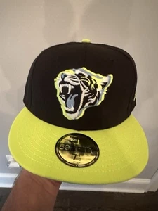 Clink Room Hat 7 1/2 Fitted Neon Fury - Picture 1 of 1