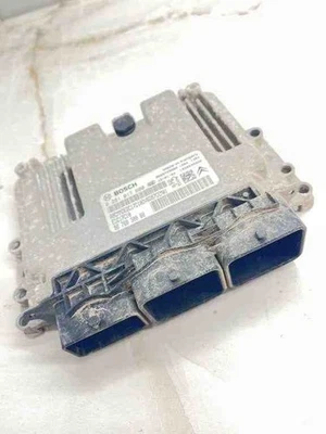 Centralina motore PEUGEOT PARTNER Combispace 5F 9666729580 31807080 - Immagine 1 di 3