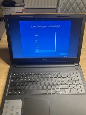 Dell Inspiron 15 3000 15,6" i5 FHD - Usato - Ottimo - Immagine 1 di 4
