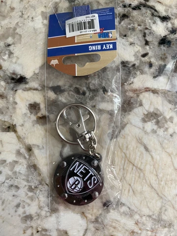 Brooklyn Nets Key Ring Heavy Duty Keychain Authentic NBA Cover