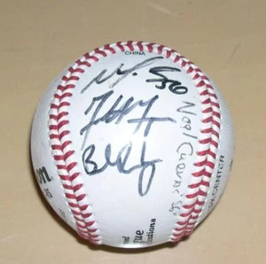 Béisbol Wilson autografiado por Noel Cuevas y otros - Imagen 1 de 1