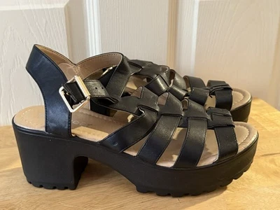 Lindas sandalias negras de tacón Boohoo Fisherman para mujer talla 10 usadas una vez verano Foto 1 de 4