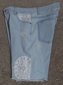 girls Jordache Distressed & Holes Denim Shorts Size 14 School Clothes Summer - Picture 1 of 6
