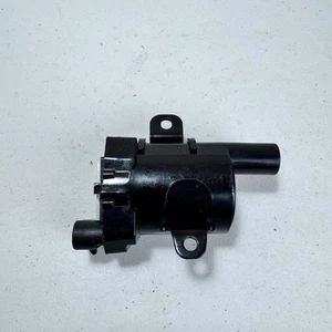 NEW ACDelco Ignition Coil D585 Chevy Silverado Express GMC Sierra Savana 1999-07 - Picture 1 of 3