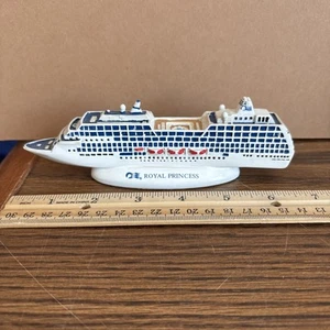 Rare Royal Princess Cruises Cruise Ship Ocean Liner 6.5” Model Souvenir - Bild 1 von 17