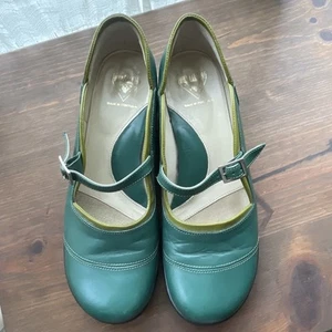 John Fluevog Mary Jane Green 9.5 - Picture 1 of 6