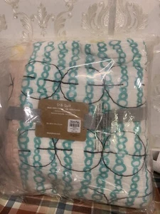 Land Of Nod Crib Blanket Not a Peep Crate&Kids Bedding Modern Quilt New - Picture 1 of 8