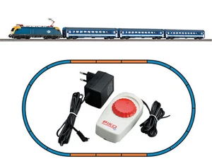 Piko Hobby MAV Taurus Electric Passenger Starter Set VI HO Gauge PK57115 - Picture 1 of 1