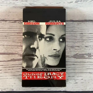 Conspiracy Theory VHS VCR Video Tape Movie Mel Gibson Julia Roberts - Picture 1 of 3