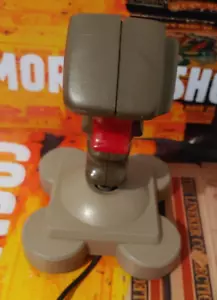 Quickjoy Jet Fighter Joystick Controller (Commodore 64, Amiga, ST, XL ecc.) 8 bit - Foto 1 di 3