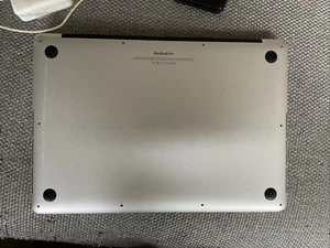 APPLE MACBOOK PRO MODÈLE A1398 - Afbeelding 1 van 4